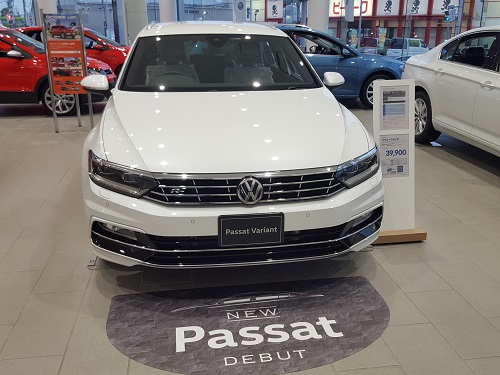 Passat V R-Line(0R)正面.jpg